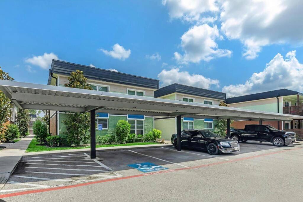 Lovely 2 Bedroom/2 Bath Houston, Heights/Galleria Esterno foto