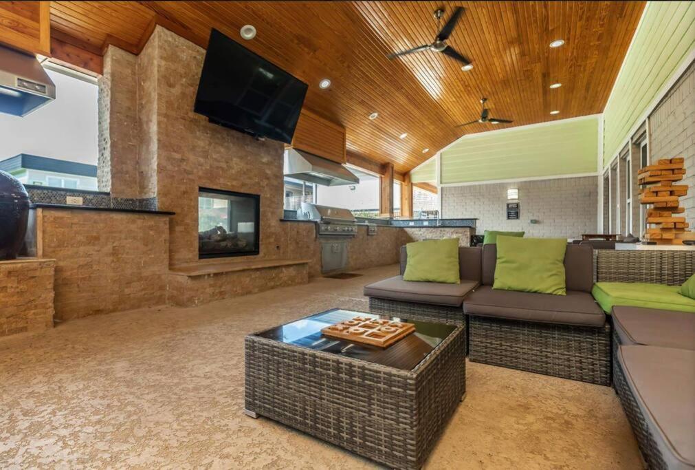 Lovely 2 Bedroom/2 Bath Houston, Heights/Galleria Esterno foto