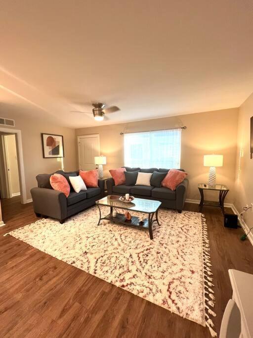 Lovely 2 Bedroom/2 Bath Houston, Heights/Galleria Esterno foto