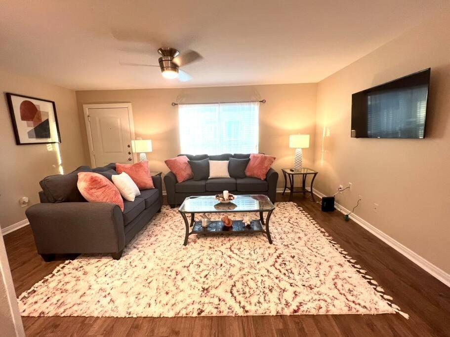 Lovely 2 Bedroom/2 Bath Houston, Heights/Galleria Esterno foto