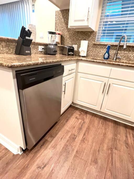 Lovely 2 Bedroom/2 Bath Houston, Heights/Galleria Esterno foto