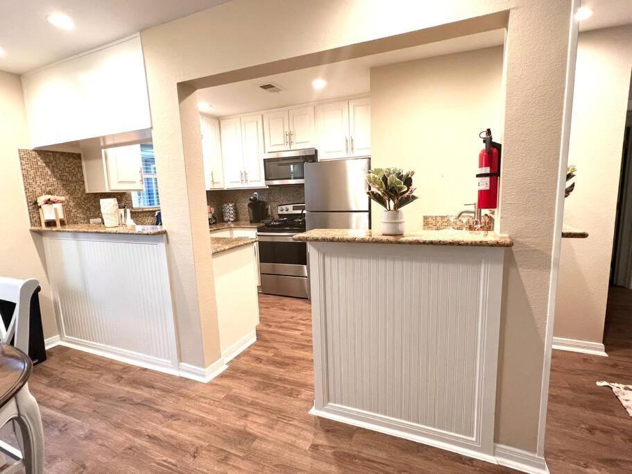 Lovely 2 Bedroom/2 Bath Houston, Heights/Galleria Esterno foto
