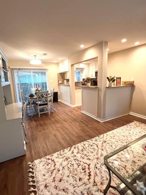 Lovely 2 Bedroom/2 Bath Houston, Heights/Galleria Esterno foto